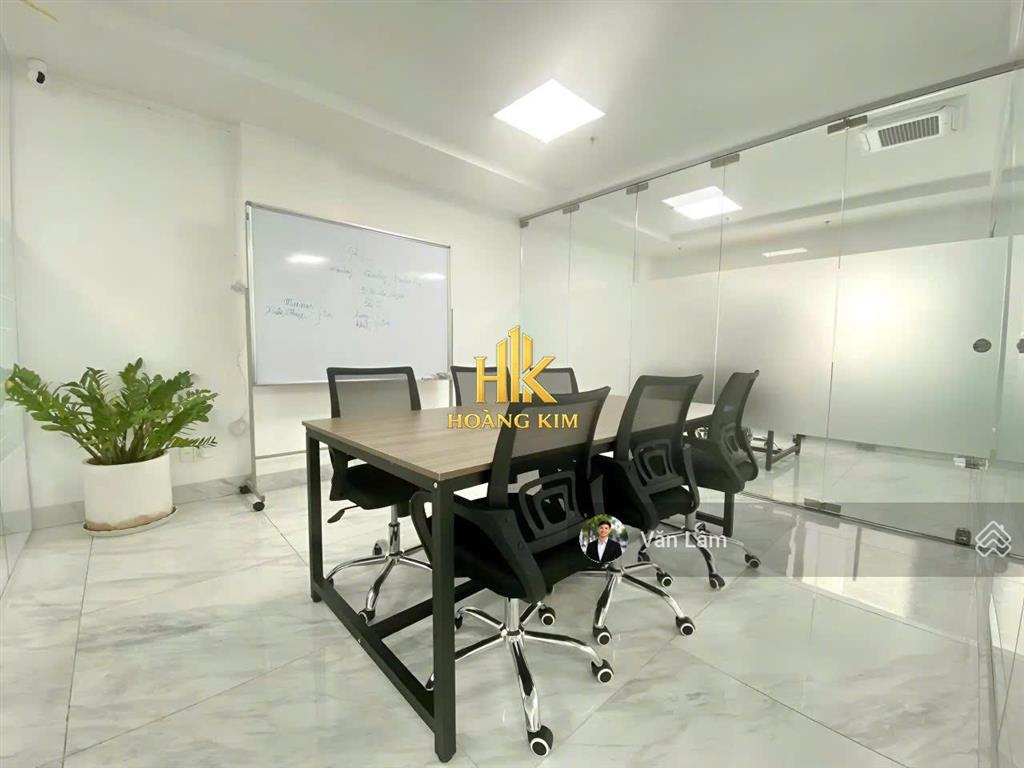 Cho thuê tòa nhà trường chinh q. tân bình 8x20m, hầm trệt 5 lầu * thang máy, pccc đầy đủ