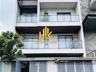 Cho thuê nhà hoàng văn thụ p.8 phú nhuận * 8x20m, trệt 3 lầu, thang máy