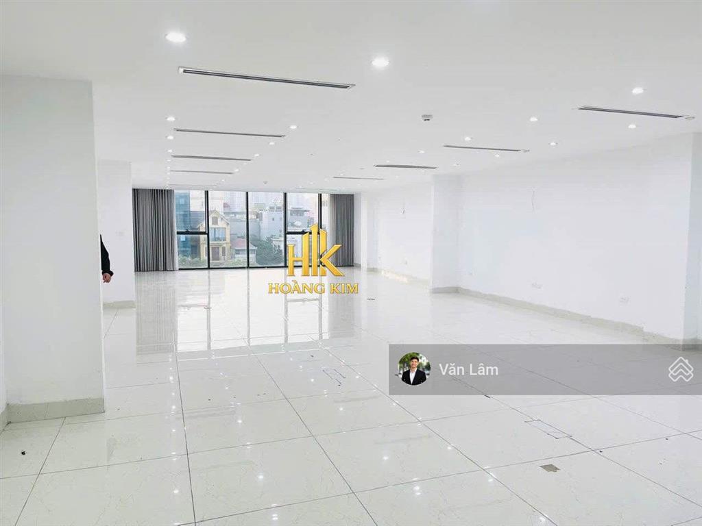 Cho thuê tòa nhà tân bình * 550m2 sử dụng, mặt tiền 9m * thang máy, pccc đầy đủ