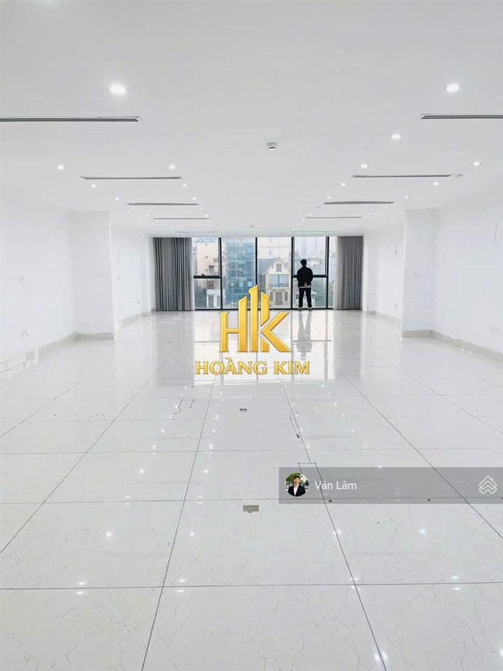 Cho thuê tòa nhà tân bình * 550m2 sử dụng, mặt tiền 9m * thang máy, pccc đầy đủ