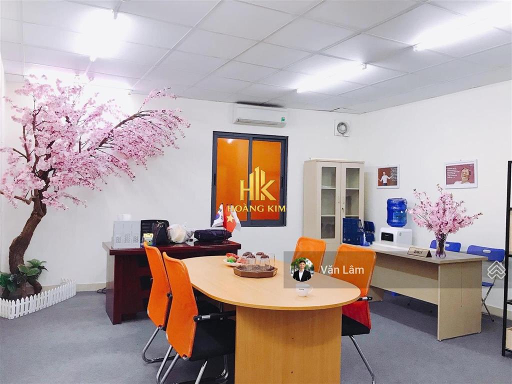 Cho thuê tòa nhà núi thành ngay etown tân bình * ngang 7m, hầm trệt 4 lầu
