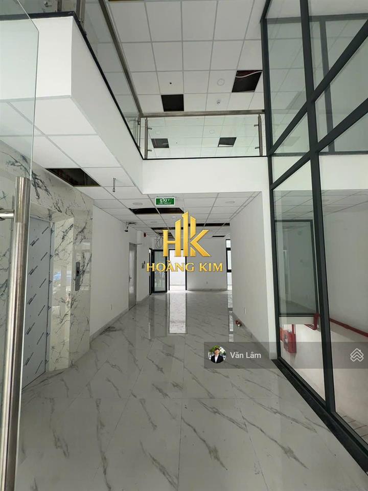 Cho thuê tòa nhà mới đẹp trương công định tân bình * 8x18m, hầm trệt 5 lầu