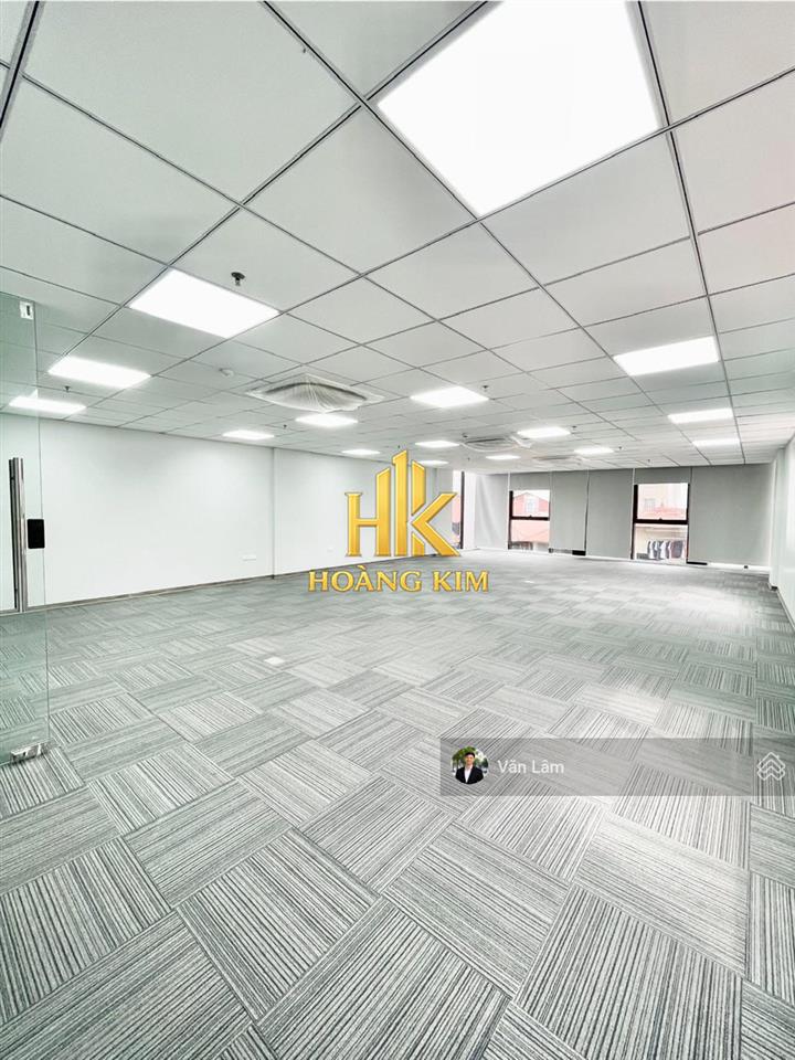 Cho thuê nhà khu vip lam sơn p.5 phú nhuận * sàn suốt đẹp * cầu thang cuối nhà