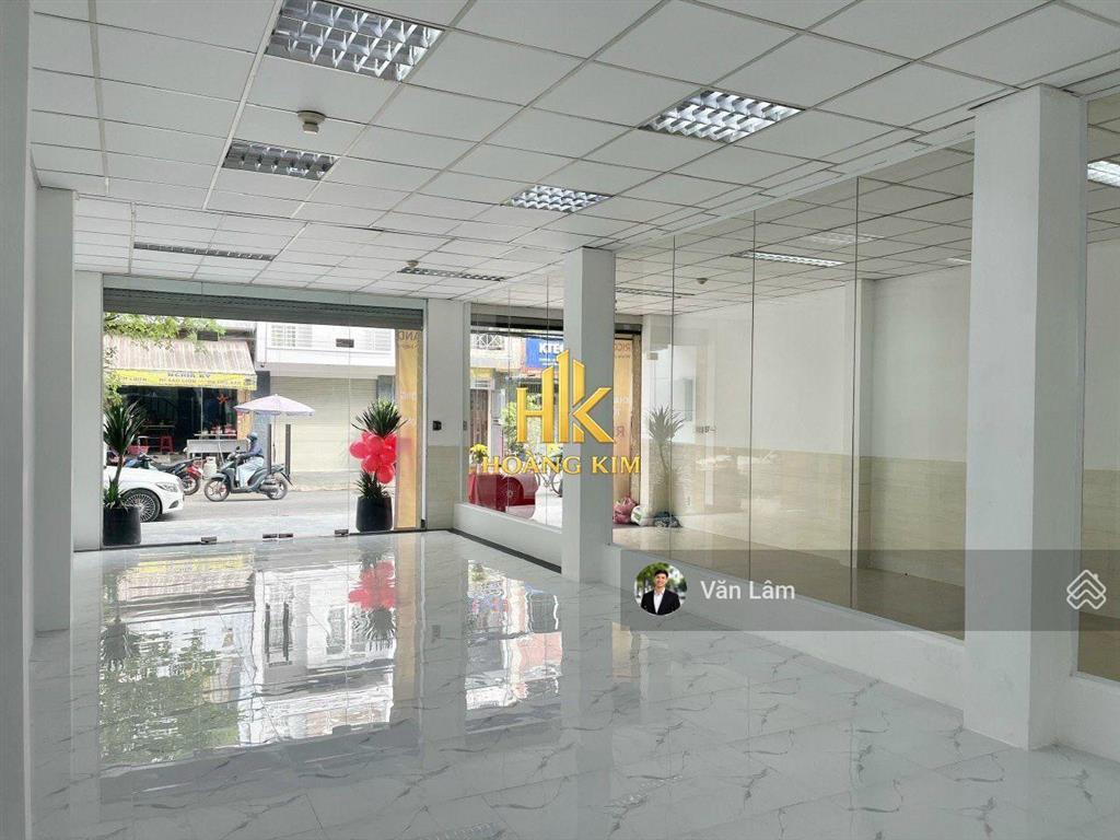 Cho thuê nhà nguyên căn * trần quốc hoàn tân bình * 9x20m * trệt 3 lầu