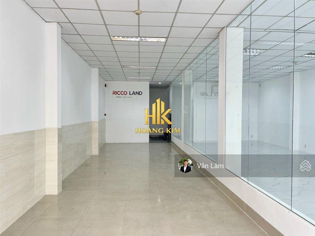 Cho thuê nhà nguyên căn * trần quốc hoàn tân bình * 9x20m * trệt 3 lầu