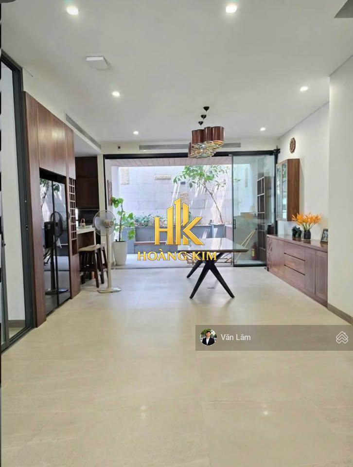 Cho thuê nhà vip phổ quang tân bình * 9x20m, trệt 3 lầu * sân vườn
