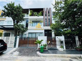 Cho thuê nhà mặt tiền bàu cát 3 tân bình * 8x20m * trệt 3 lầu