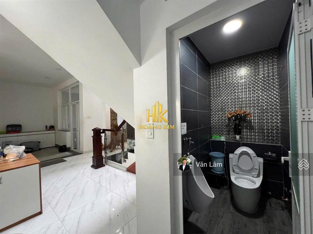 Cho thuê nhà mặt tiền bàu cát 3 tân bình * 8x20m * trệt 3 lầu