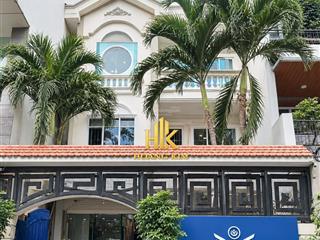 Cho thuê nhà mặt tiền giá tốt khu sân bay * 32 tiền giang tân bình * ngang 8m