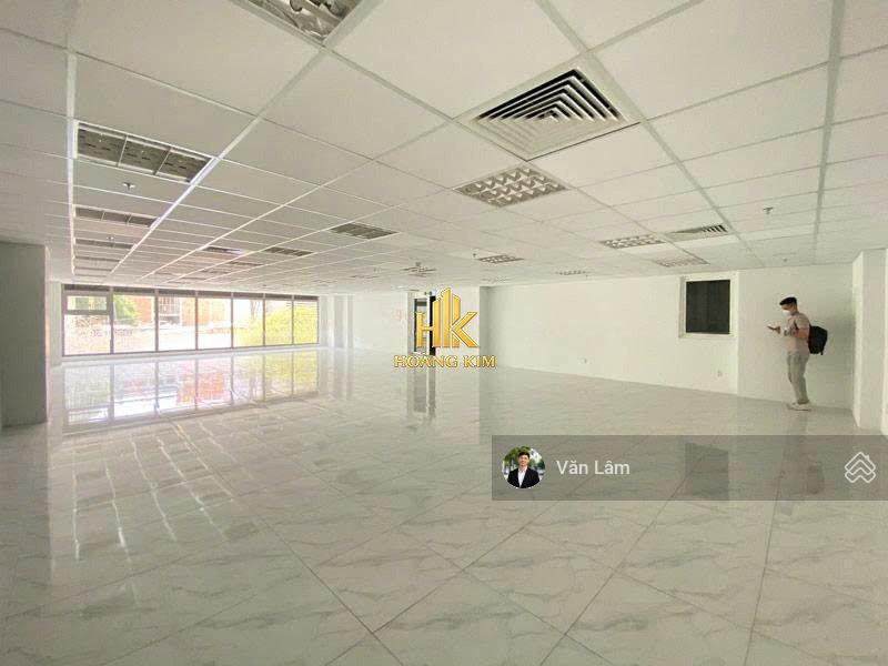 Tòa nhà 39 hồng hà tân bình * mới xây cần cho thuê * hầm trệt 5 lầu