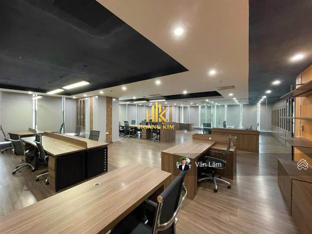 Cho thuê nhà nguyễn văn trỗi phú nhuận * ngang 9m, trệt 3 lầu * ốp kính sang trọng, view thoáng