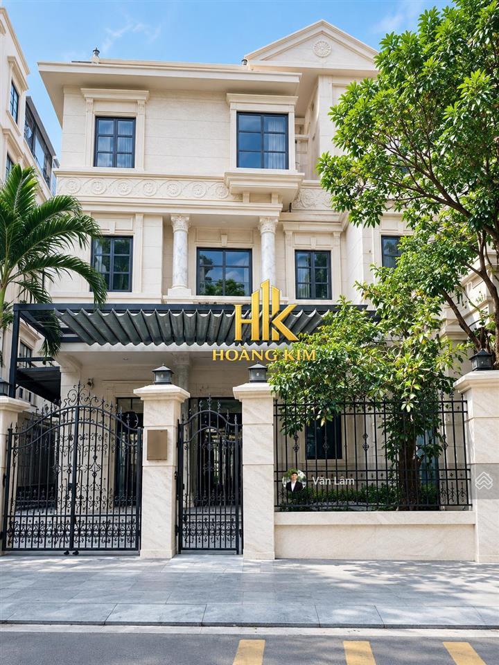 Cho thuê biệt thự mekong phổ quang tân bình * 8x18m, trệt 3 lầu