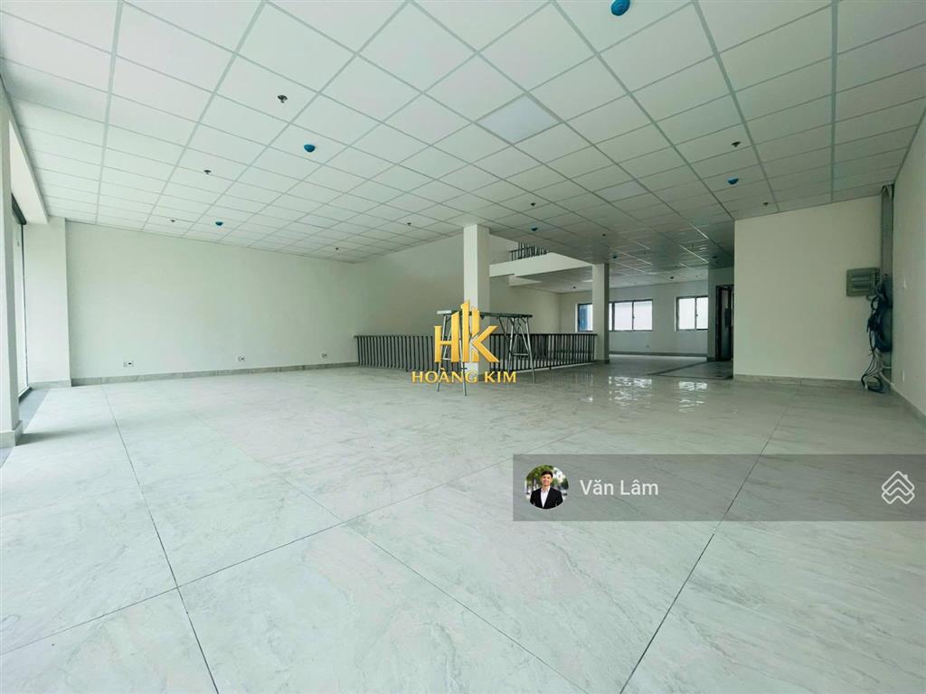 Cho thuê tòa nhà 7779 phổ quang tân bình * 1200m2 sử dụng, mặt tiền 12m * thang máy, pccc đầy đủ