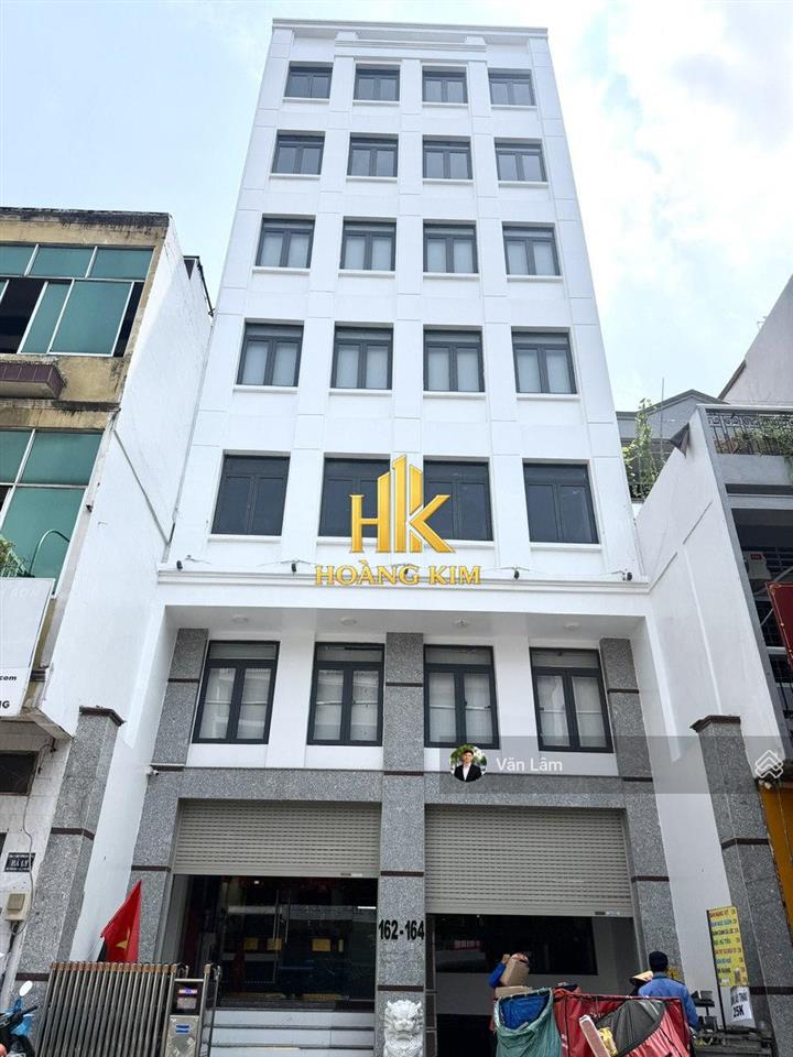 Cho thuê tòa nhà tân bình * 900m2 sử dụng, mặt tiền 8m * thang máy, pccc đầy đủ