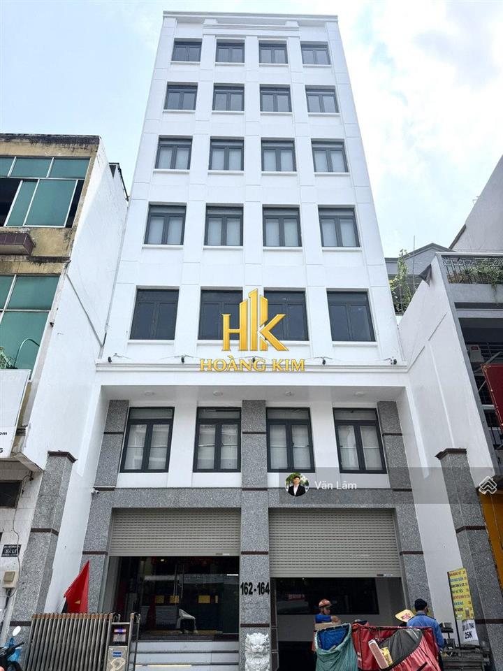 Cho thuê tòa nhà tân bình * 900m2 sử dụng, mặt tiền 8m * thang máy, pccc đầy đủ