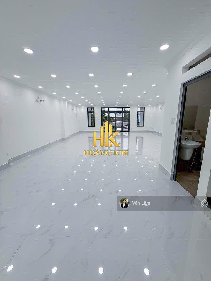 Cho thuê nhà mặt tiền hoàng hoa thám tân bình * 7x25m, hầm trệt 4 lầu * thang máy
