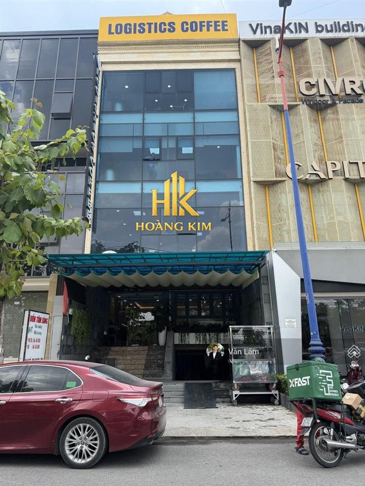 Nhà cho thuê có thang máy * mặt tiền phổ quang tân bình * 6x20m, hầm trệt 3 lầu