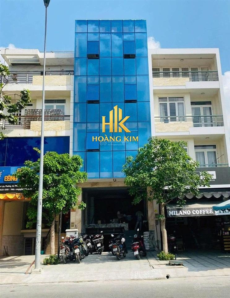 Cho thuê nhà mặt tiền lam sơn tân bình * 6x20m, hầm trệt 6 lầu thang máy