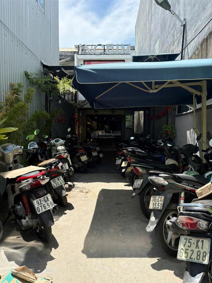 Bán nhà 2 tầng mặt tiền núi thành, gần cầu trần thị lý