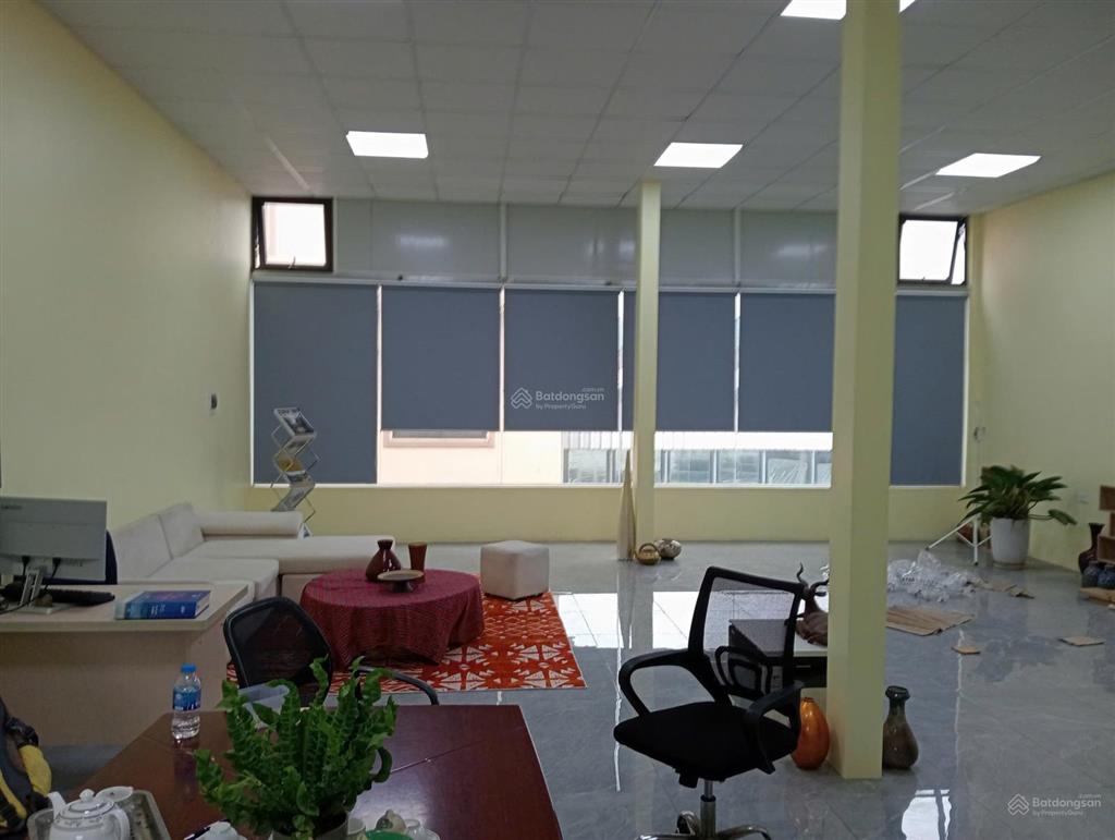 Chính chủ cho thuê vp diện tích đa dạng từ 27m2, view cây xanh tại long biên