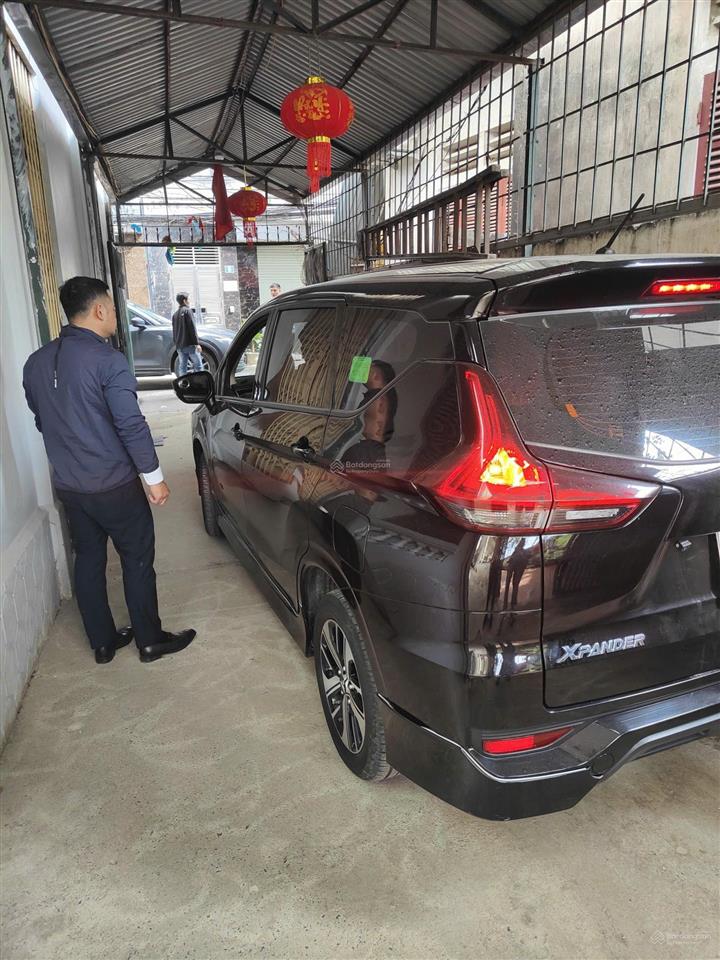 Bán nhà riêng ngõ 200 nguyễn lân 60m2 có gara ô tô