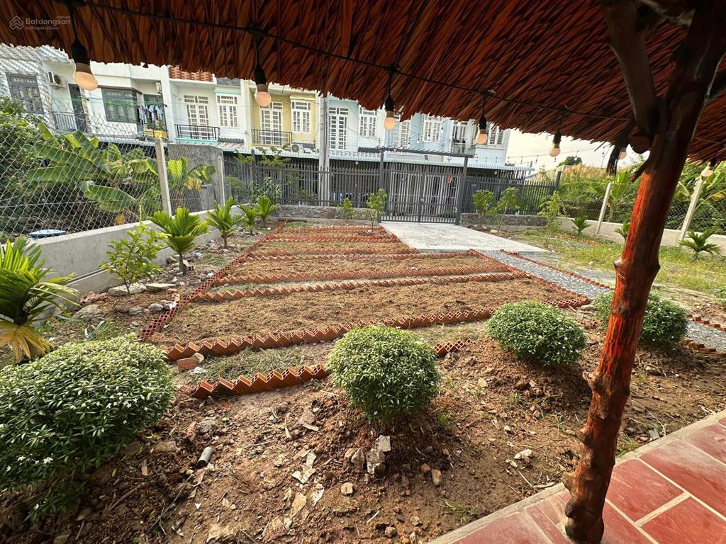Bán gấp nhà vườn 2 mặt tiền gần chợ bình mỹ xã bình mỹ 521m2, nhà mới sửa chữa mới cứng, hỗ trợ vay