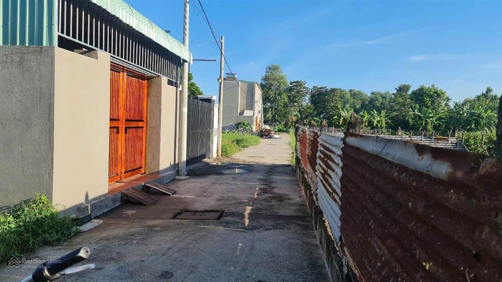 Đất nền xã bình mỹ  xây dựng hoàn công, giá ngợp bán nhanh, sổ hồng riêng, 149m2 5,5x27 vuông vức