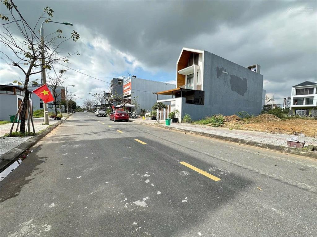 Bán đất hói kiểng 12, nam hòa xuân sát minh mạng, đường 7,5m 105m2 lô sạch