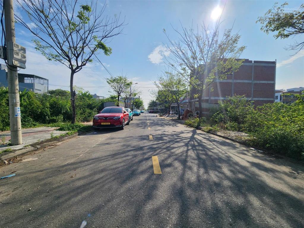 Bán đất 150m (7,5x20) ngay sau shophouse minh mạng, nam hòa xuân b2.8 đông nam gần khu căn hộ
