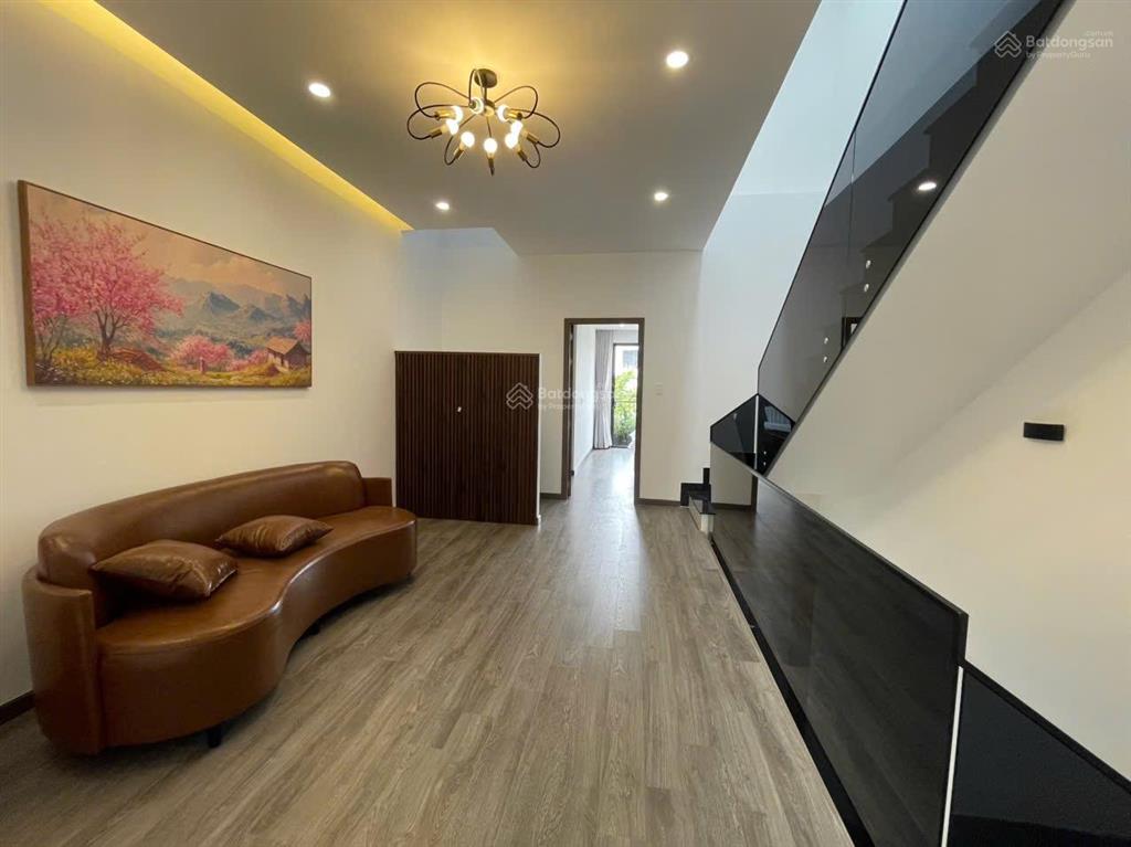 Nhà 3 tầng mới đẹp đặng văn chung, nam hòa xuân 3pn 3wc, đường 7.5m tây nam