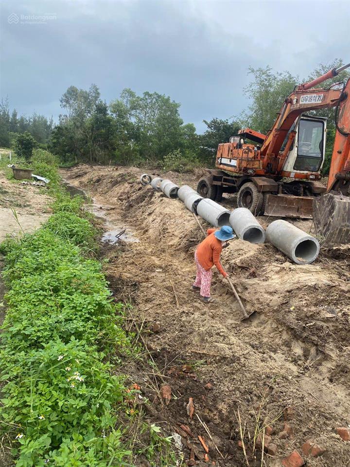 Sập hầm khách bán lỗ lô đất ở bình minh chỉ 3,5tr/m2 cách biển chỉ 100m.  0967 486 ***