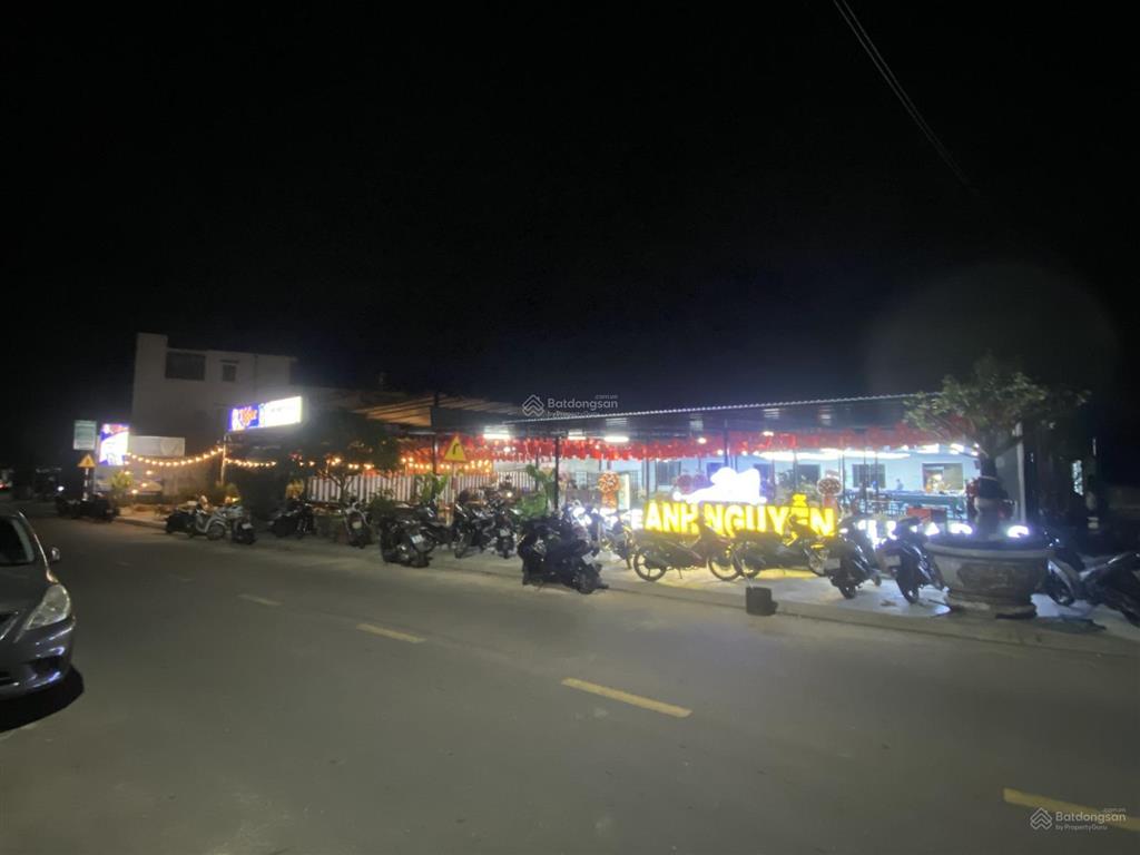 Chính chủ bán đất mặt tiền đường 8m view biển tại bình minh.  0967 486 ***