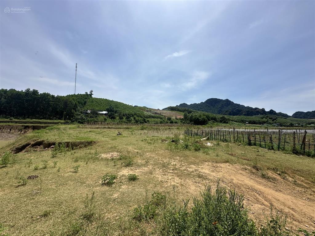 Đất nghỉ dưỡng bám sông bôi 300m, cách hà nội 65km