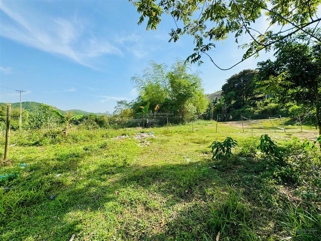 **đất bám suối  thế cao, view thoáng  diện tích đẹp 1.369m*