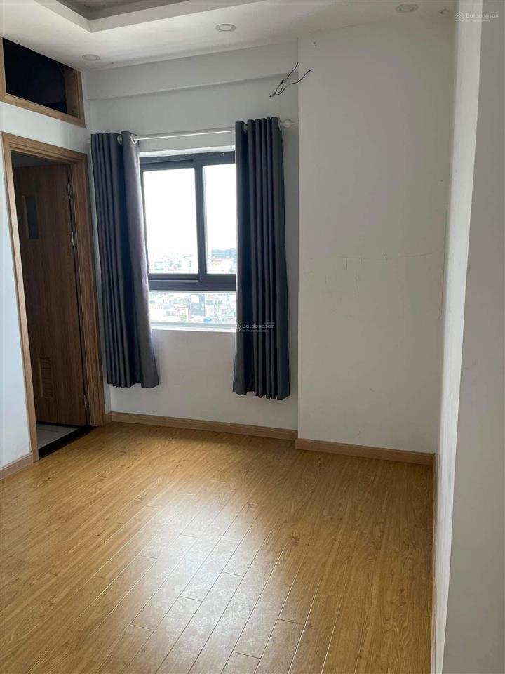 Cho thuê căn hộ 2pn 2wc ngay chợ bà chiểu 13tr