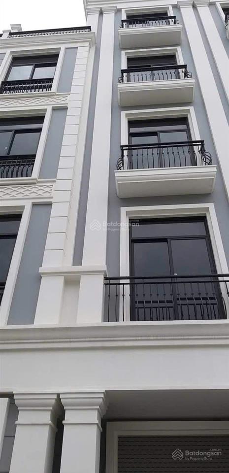 Cho thuê nhà phố manhattan glory 84m2 nguyên căn vinhomes q9 làm dịch vụ