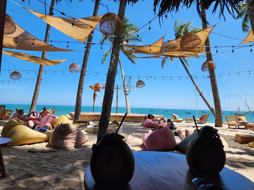 Đất mặt biển mũi né làm resort