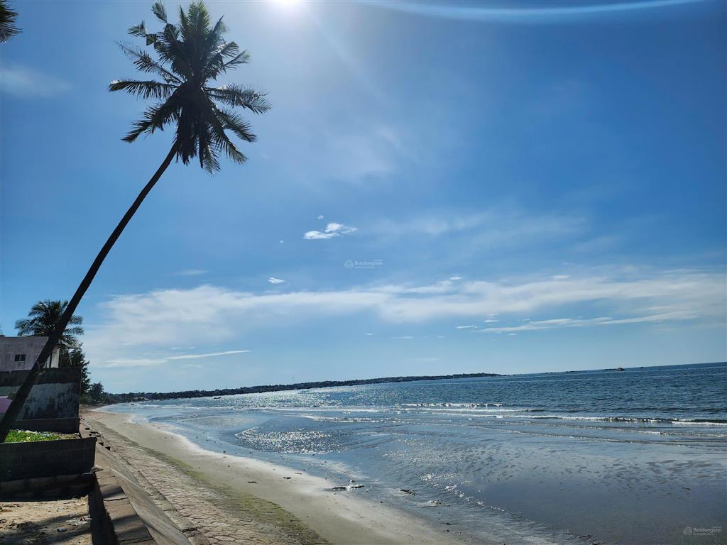 Chủ ngộp cần bán lô đất biển phan thiết 1000m2, mt huỳnh thúc kháng, giá 40 tỷ có 500 tmdv