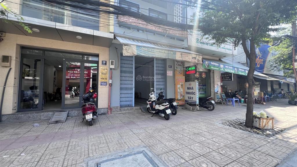 Cho thuê mặt bằng kinh doanh, mặt tiền đường đinh bộ lĩnh, gần vòng xoay hàng xanh