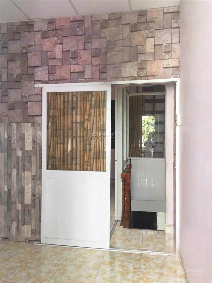 Nhà nhỏ q7, tiện ích đầy đủ, sổ hồng riêng bán nhanh