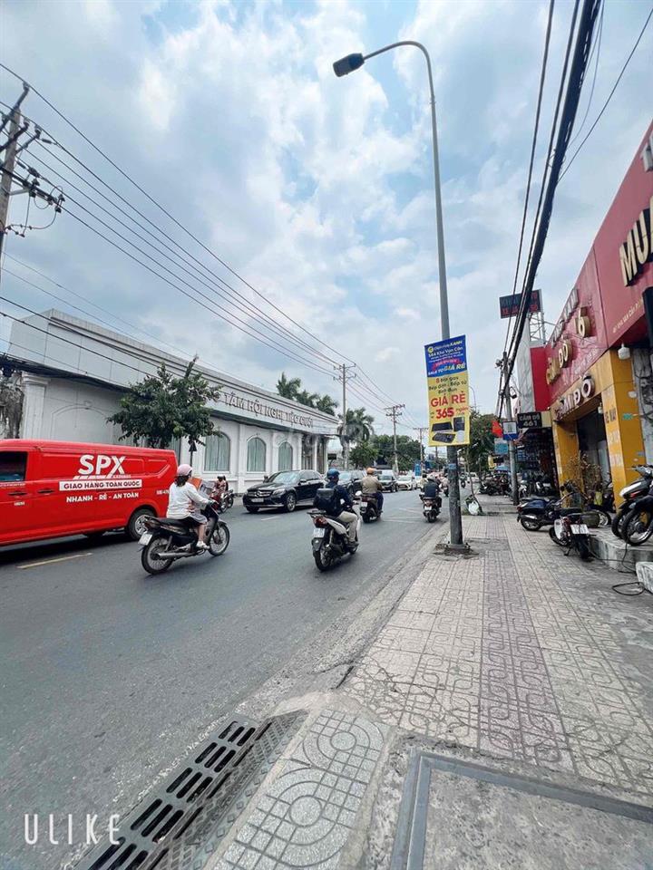 bán nhà 3 tầng 81m2 đường Kha Vạn Cân, Linh Đông, Thủ Đức giá 7,9 tỷ