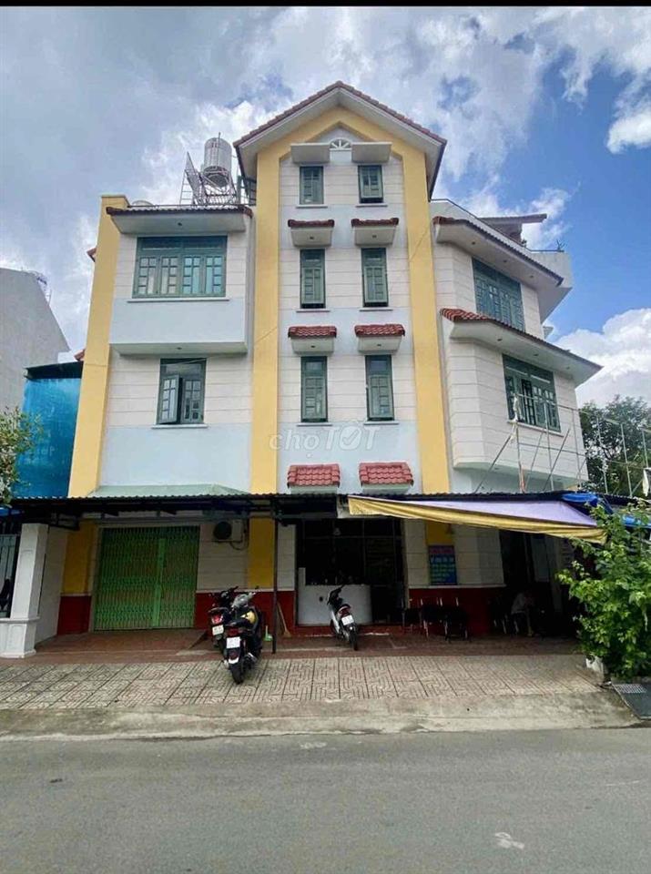Bán gấp nhà góc trục kinh doanh kdc Khang An, 4 tầng 8x19, Phú Hữu, Q9