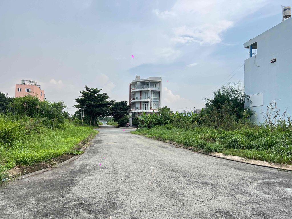 bán đất đường 12m kdc sở văn hoá, Liên Phường, Phú Hữu- 5x17