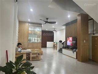 Cho thuê nhà mặt tiền 3 tầng đường nguyễn lộ trạch p. hòa cường nam, q. hải châu