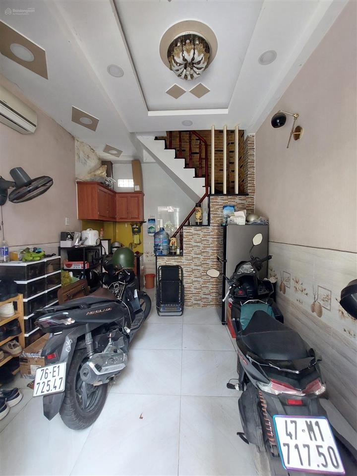 Bán nhà 437/3 hoàng văn thụ hẻm 8m 45m2 2 lầu giá 3.4 tỷ