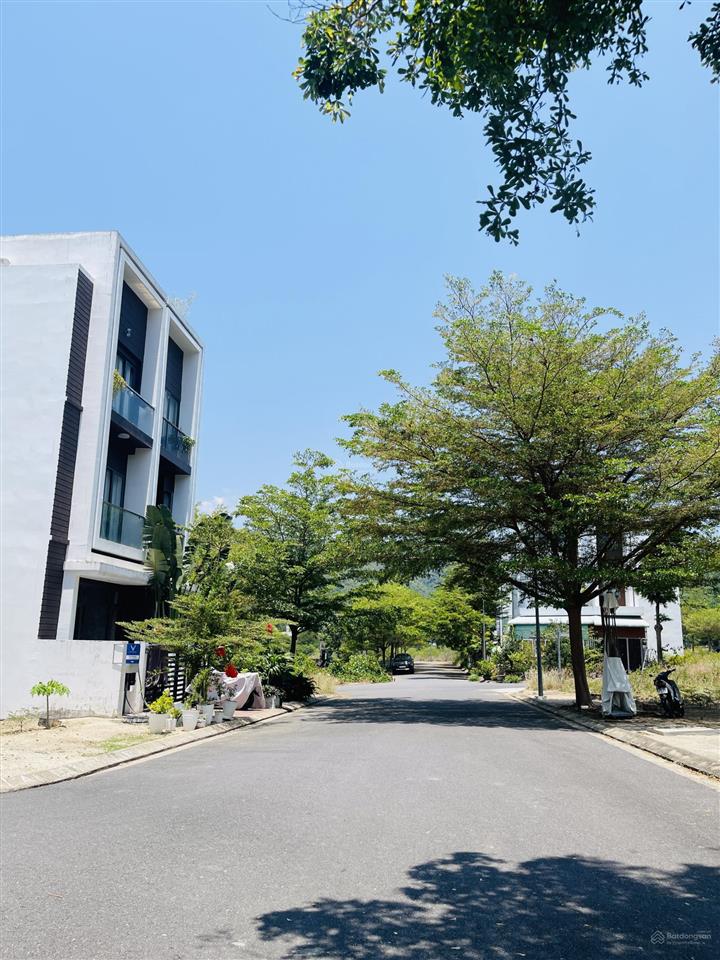 Bán nhanh lô 84m2, ngang 6m hoàng phú 2,25 tỷ.  0901 340 ***