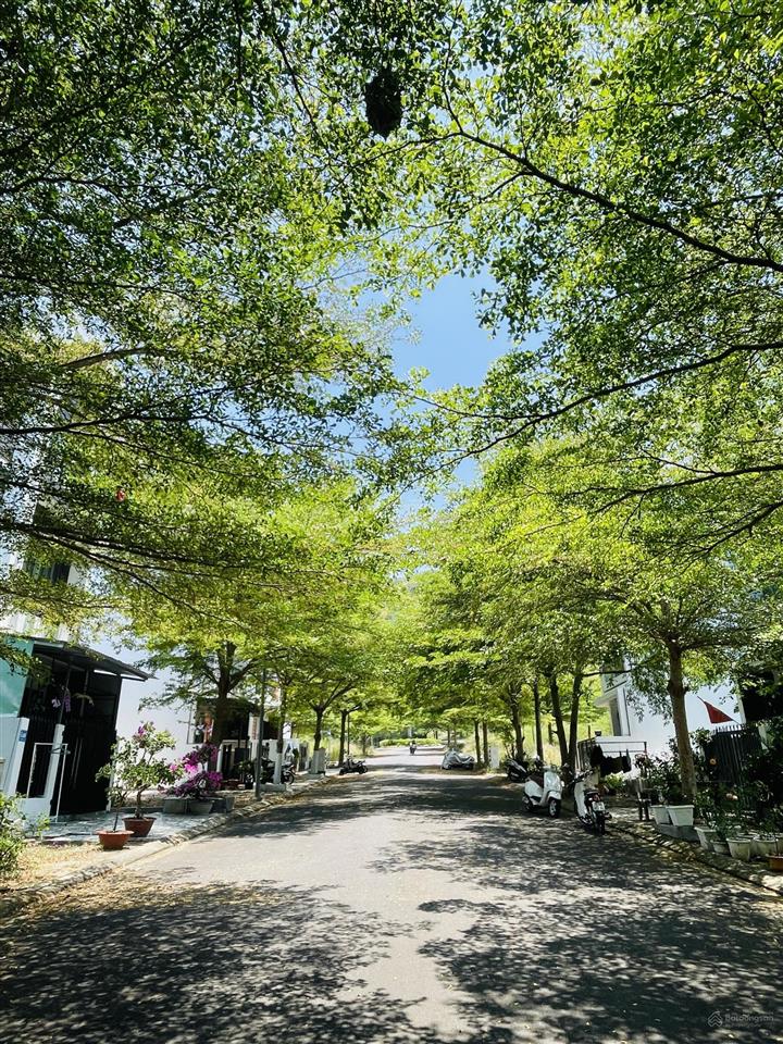 Bán nhanh lô trục chính a1 hoàng phú nha trang.  0901 340 ***