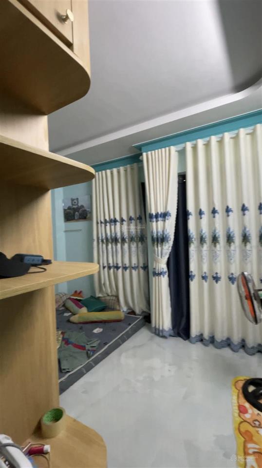 Bán nhanh nhà 3 tầng, mới xây kdt hoàng phú chỉ 3,98 tỷ.  0901 340 ***
