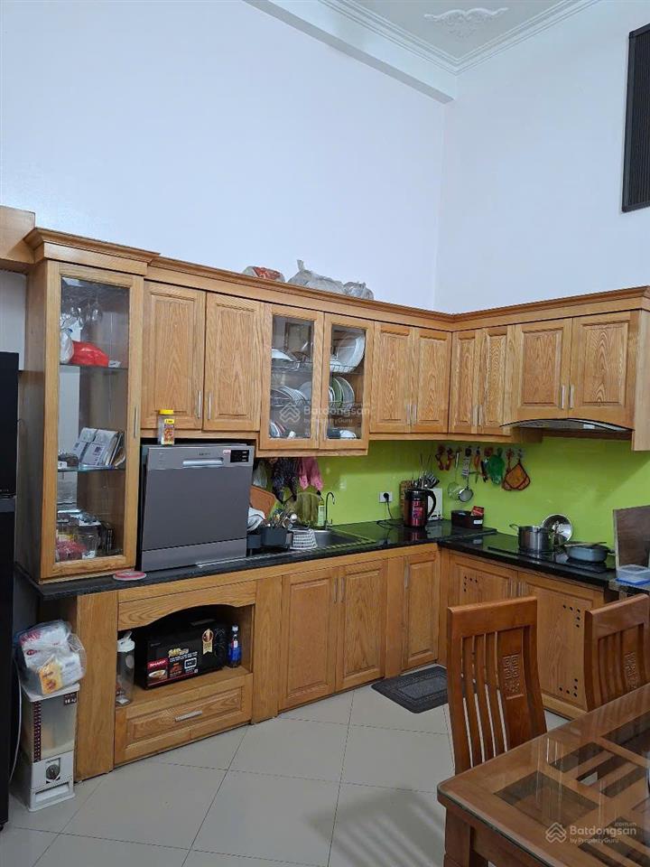 Chính chủ bán nhà phố sài đồng dt 64,5m² ôtô tải tránh kinh doanh sầm uất giá chỉ 14.85 tỷ