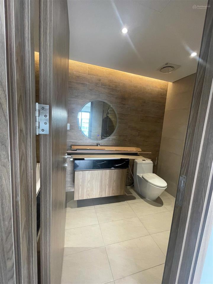 Hàng hiếm, căn 3pn, dt 117m2, alnata plus, tầng cao, ban công dài, giá tl!